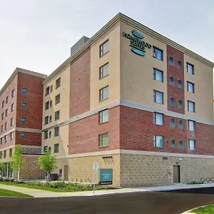*** Hotel Homewood By Hilton Kanata Canada